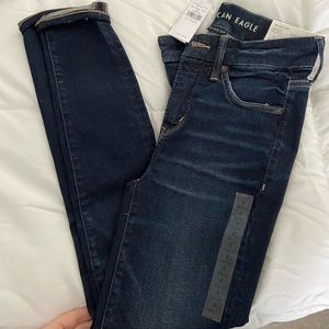 American Eagle the luxe jeggings, high rise, dark wash, size 2 standard length.